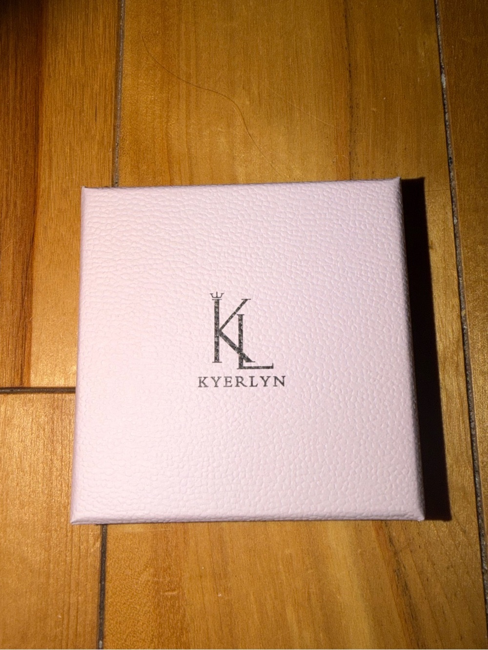 Kyerlyn Dainty Paperclip Huggie Silver Hoop Earrings